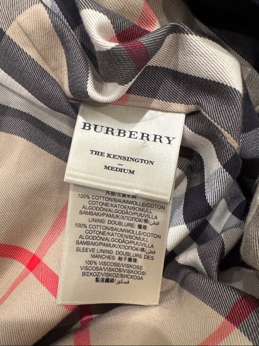 Burberry Kensington black trench coat in medium length (35”) US size 10 - Picture 11 of 14